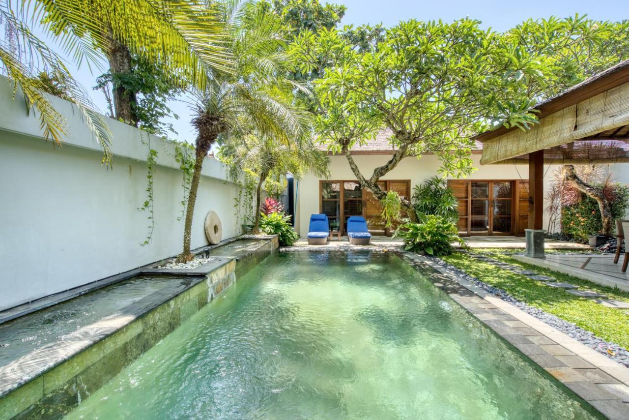 Villa Aisha Sanur Екстериор снимка
