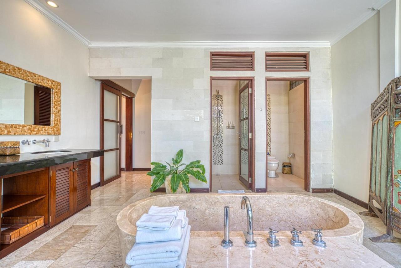 Villa Aisha Sanur Екстериор снимка