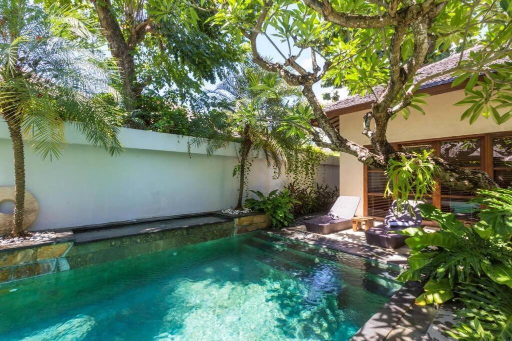 Villa Aisha Sanur Екстериор снимка